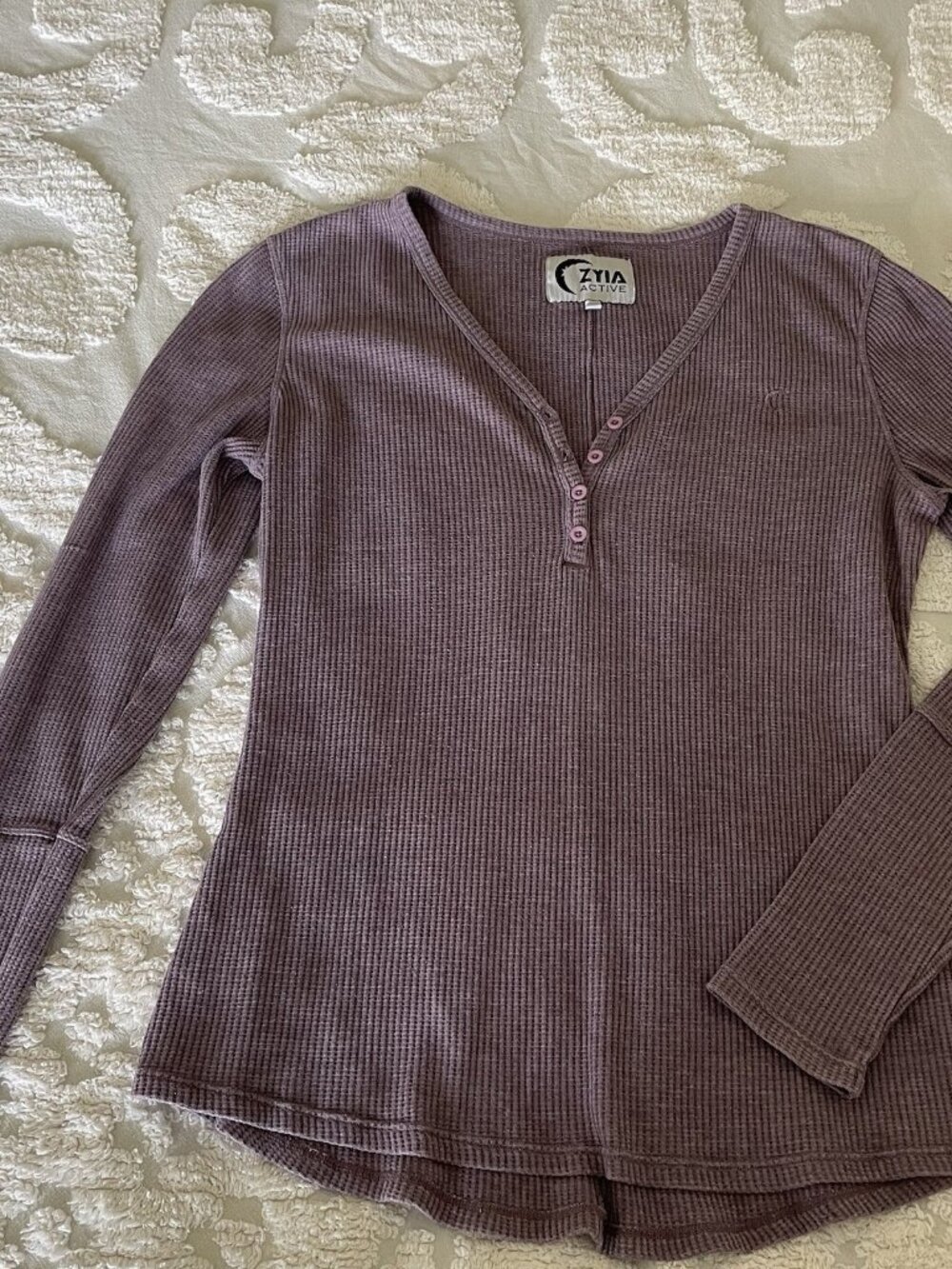 Zyia Active Don't Wake Me Sz. Large Top Henley Waffle Knit Purple Plum V Neck